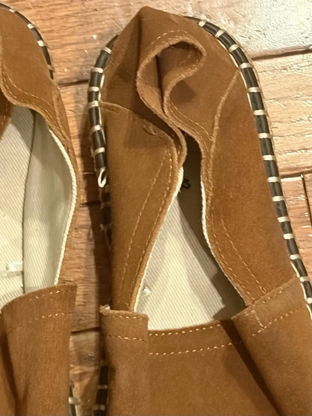 Steve Madden Off Yellow Peep Toe Stiletto Pump Heels Size 9.5